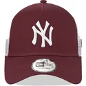cappelli-curva-rosso-snapback-granate-9forty-a-frame-dei-new-york-yankees-mlb-di-new-era
