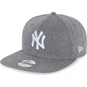 cappelli-piatta-grigio-snapback-9fifty-jersey-medium-dei-new-york-yankees-mlb-di-new-era