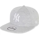 cappello-piatto-grigio-chiaro-snapback-9fifty-jersey-medium-dei-new-york-yankees-mlb-di-new-era