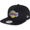 cappello-piatto-nero-snapback-9fifty-essential-dei-los-angeles-lakers-nba-di-new-era
