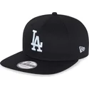 cappello-piatto-nero-snapback-9fifty-essential-dei-los-angeles-dodgers-mlb-di-new-era