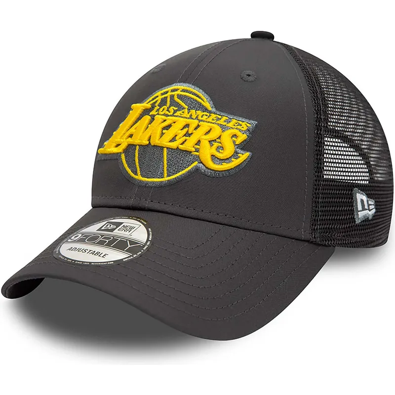 cappelli-curva-grigio-cinghia-regolabile-9forty-home-field-dei-los-angeles-lakers-nba-di-new-era cappelli-curva-grigio-cinghia-regolabile-9forty-home-field-dei-los-angeles-lakers-nba-di-new-era