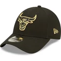 cappelli-curva-nero-cinghia-regolabile-dorado-9forty-metallic-dei-chicago-bulls-nba-di-new-era