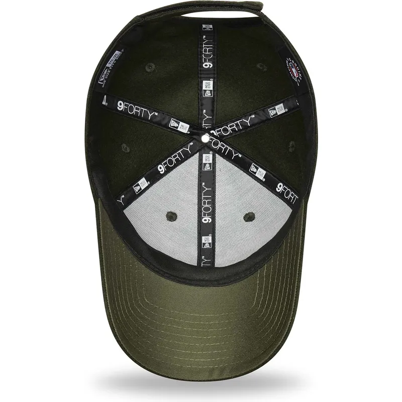 cappelli-curva-verde-cinghia-regolabile-9forty-the-league-melton-dei-new-york-yankees-mlb-di-new-era cappelli-curva-verde-cinghia-regolabile-9forty-the-league-melton-dei-new-york-yankees-mlb-di-new-era