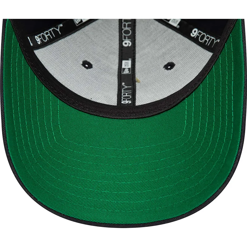 cappelli-curva-blu-marino-cinghia-regolabile-9forty-team-side-patch-dei-new-york-yankees-mlb-di-new-era