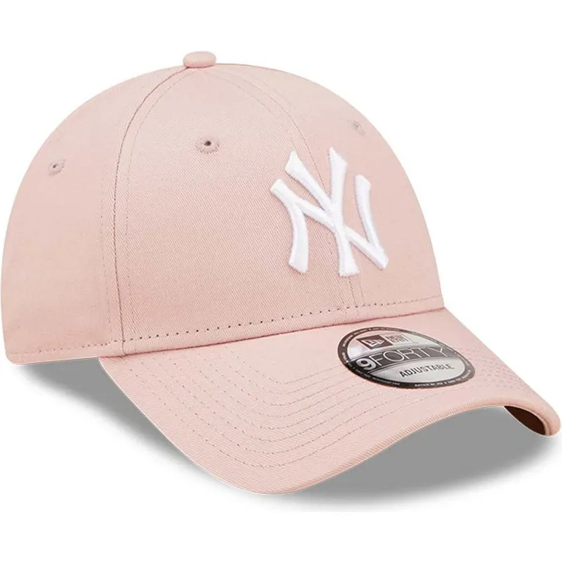cappelli-curva-rosa-cinghia-regolabile-9forty-league-essential-dei-new-york-yankees-mlb-di-new-era cappelli-curva-rosa-cinghia-regolabile-9forty-league-essential-dei-new-york-yankees-mlb-di-new-era