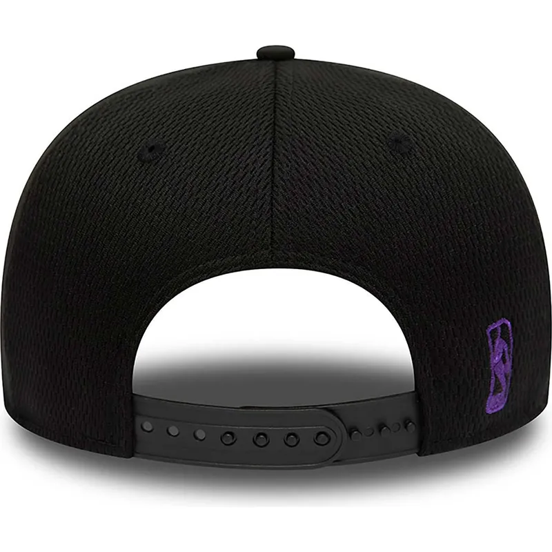 cappelli-piatta-nero-snapback-9fifty-print-infill-dei-los-angeles-lakers-nba-di-new-era cappelli-piatta-nero-snapback-9fifty-print-infill-dei-los-angeles-lakers-nba-di-new-era
