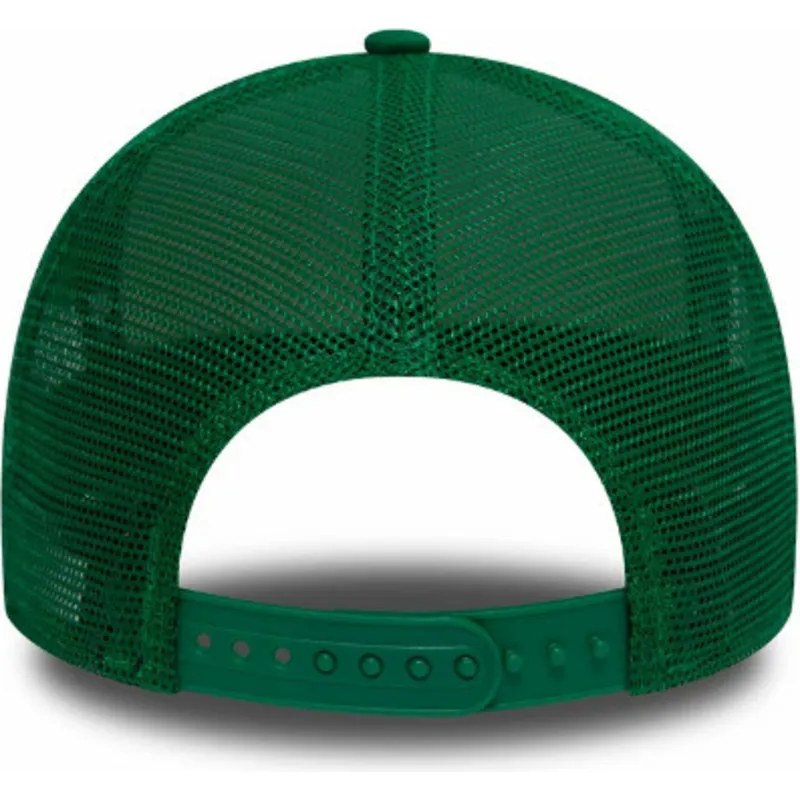 cappelli-curva-verde-snapback-e-frame-core-dei-celtic-football-club-scottish-premiership-di-new-era cappelli-curva-verde-snapback-e-frame-core-dei-celtic-football-club-scottish-premiership-di-new-era