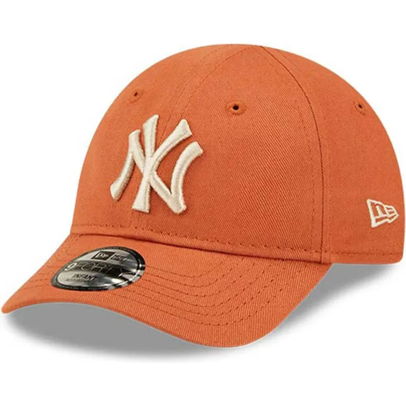 cappelli-curva-arancia-cinghia-regolabile-per-bambino-pequeno-9forty-league-essential-dei-new-york-yankees-mlb-di-new-era