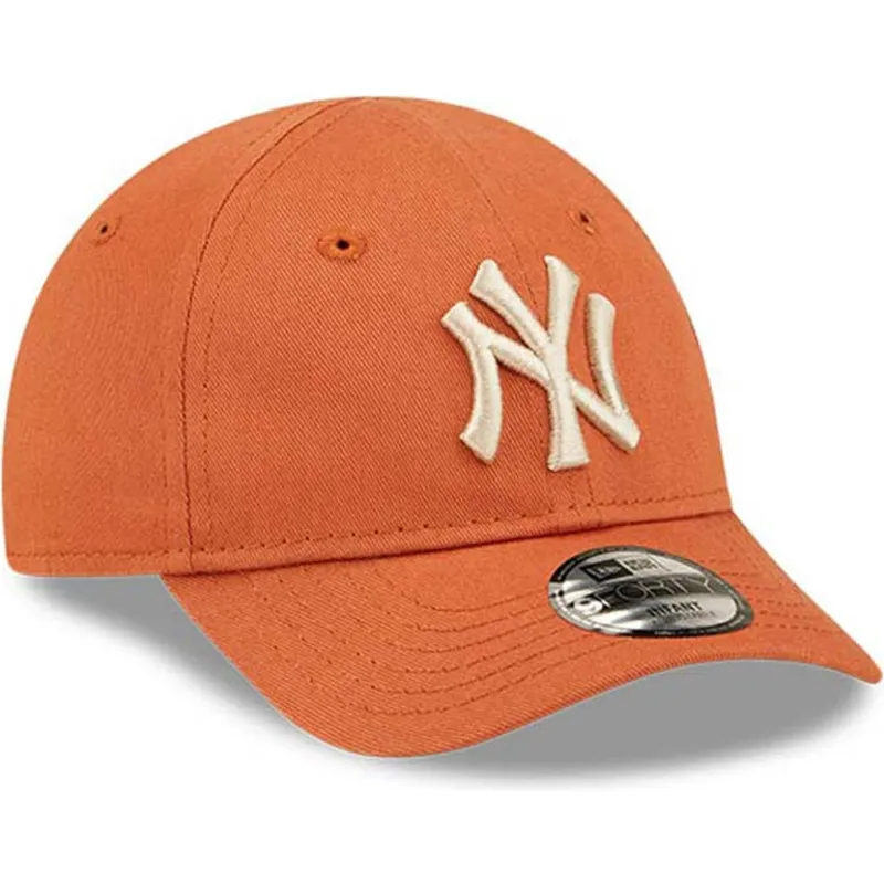 cappelli-curva-arancia-cinghia-regolabile-per-bambino-pequeno-9forty-league-essential-dei-new-york-yankees-mlb-di-new-era