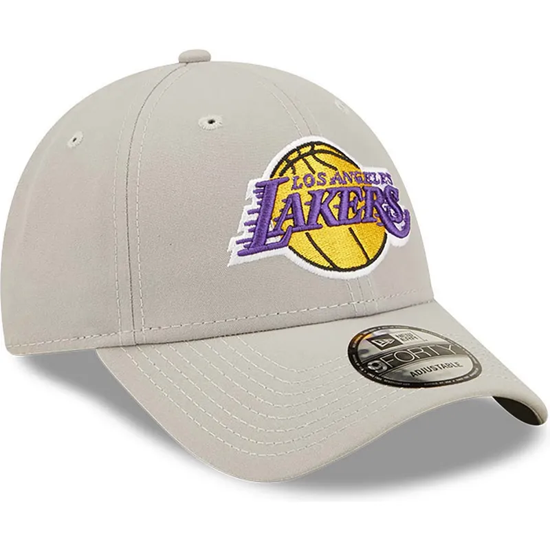 cappelli-curva-grigio-cinghia-regolabile-9forty-repreve-dei-los-angeles-lakers-nba-di-new-era