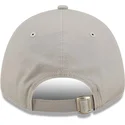 cappelli-curva-grigio-cinghia-regolabile-9forty-repreve-dei-los-angeles-lakers-nba-di-new-era