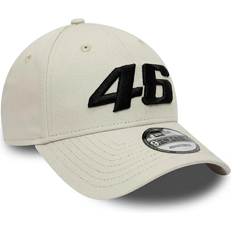 cappelli-curva-beige-cinghia-regolabile-valentino-rossi-vr46-9forty-essential-dei-valentino-rossi-vr46-motogp-di-new-era cappelli-curva-beige-cinghia-regolabile-valentino-rossi-vr46-9forty-essential-dei-valentino-rossi-vr46-motogp-di-new-era