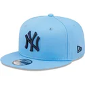 cappellino-snapback-piatto-blu-con-logo-blu-9fifty-league-essential-dei-new-york-yankees-mlb-di-new-era