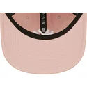 cappelli-curva-rosa-cinghia-regolabile-9twenty-league-essential-dei-new-york-yankees-mlb-di-new-era