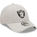 cappelli-curva-grigio-cinghia-regolabile-9forty-repreve-dei-las-vegas-raiders-nfl-di-new-era