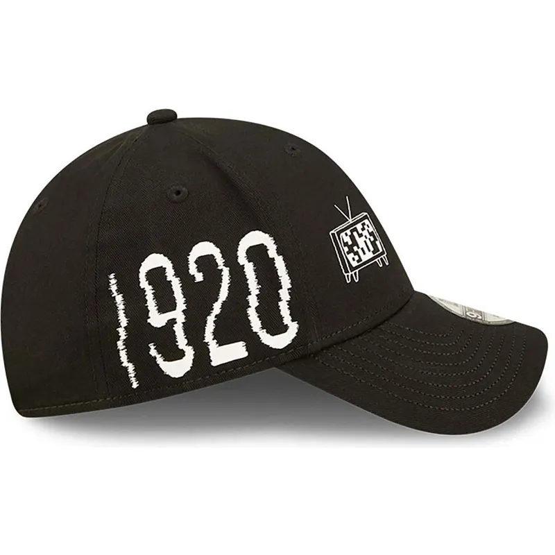 cappelli-curva-nero-cinghia-regolabile-9forty-di-new-era