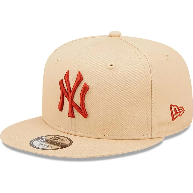 cappelli-piatta-beige-snapback-9fifty-league-essential-dei-new-york-yankees-mlb-di-new-era cappelli-piatta-beige-snapback-9fifty-league-essential-dei-new-york-yankees-mlb-di-new-era