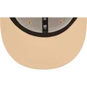cappelli-piatta-beige-snapback-9fifty-league-essential-dei-new-york-yankees-mlb-di-new-era