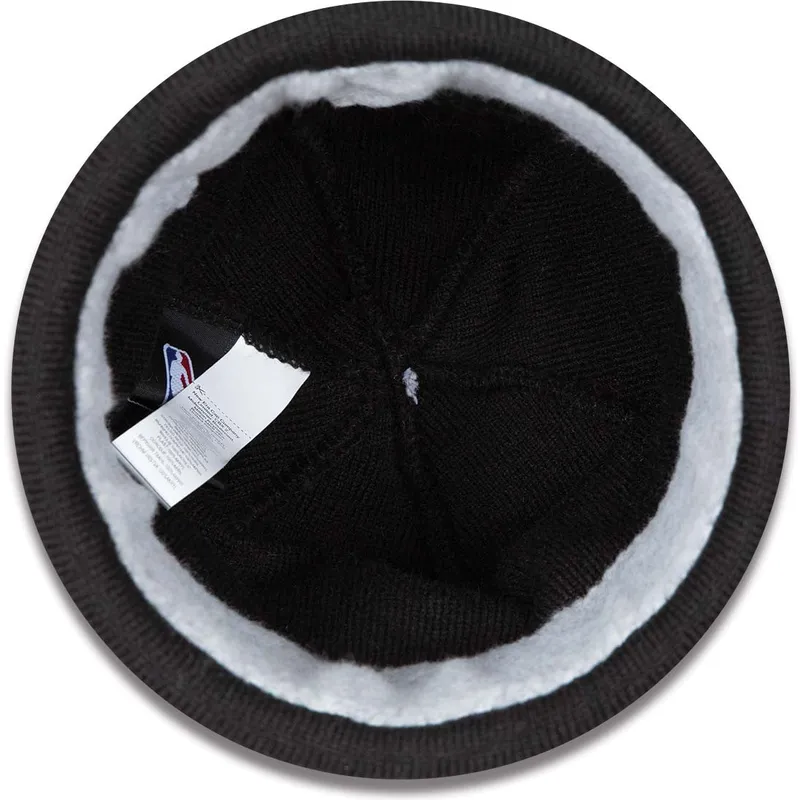 cappelli-pompon-nero-cuff-jake-dei-chicago-bulls-nba-di-new-era