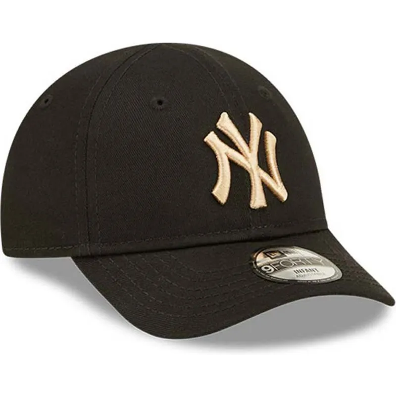 cappelli-curva-nero-cinghia-regolabile-per-bambino-pequeno-9forty-league-essential-dei-new-york-yankees-mlb-di-new-era cappelli-curva-nero-cinghia-regolabile-per-bambino-pequeno-9forty-league-essential-dei-new-york-yankees-mlb-di-new-era