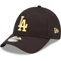 cappelli-curva-nero-cinghia-regolabile-9forty-league-essential-dei-los-angeles-dodgers-mlb-di-new-era