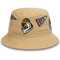 secchi-beige-dei-bucket-beige-buffalo-new-york-all-over-patch-di-new-era