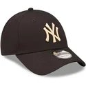 cappelli-curva-nero-cinghia-regolabile-9forty-league-essential-dei-new-york-yankees-mlb-di-new-era
