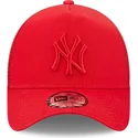 cappellino-trucker-rosso-con-logo-rosso-a-frame-tonal-mesh-dei-new-york-yankees-mlb-di-new-era