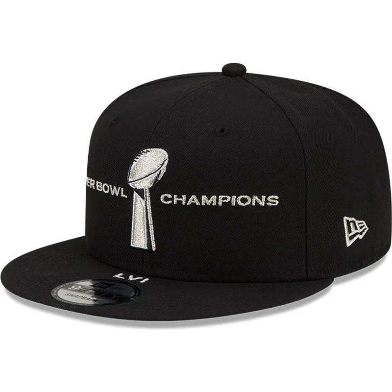 cappelli-piatta-nero-snapback-9fifty-parade-super-bowl-champions-lvi-2022-dei-los-angeles-rams-nfl-di-new-era