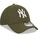 cappellino-curvo-verde-regolabile-9forty-diamond-era-dei-new-york-yankees-mlb-di-new-era