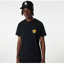 magliette-manica-corta-nero-dei-camiseta-manga-corta-negra-good-burger-good-life-food-graphic-di-new-era