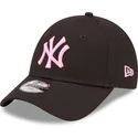 cappelli-curva-nero-cinghia-regolabile-per-bambino-rosa-9forty-league-essential-dei-new-york-yankees-mlb-di-new-era
