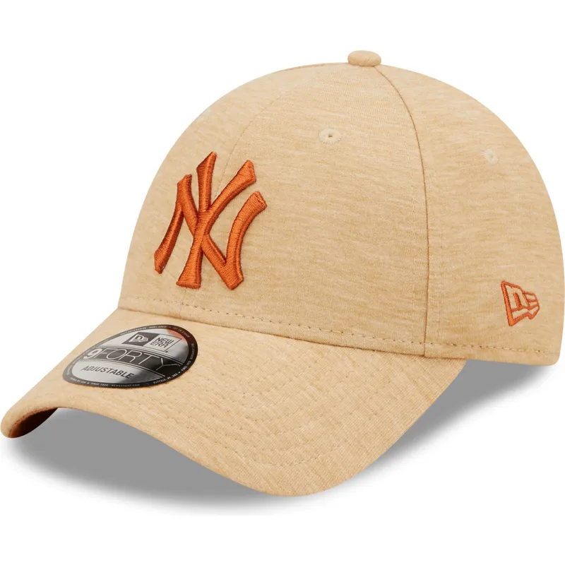 cappellino-curvo-marrone-regolabile-con-logo-marrone-9forty-jersey-essential-di-new-york-yankees-mlb-di-new-era