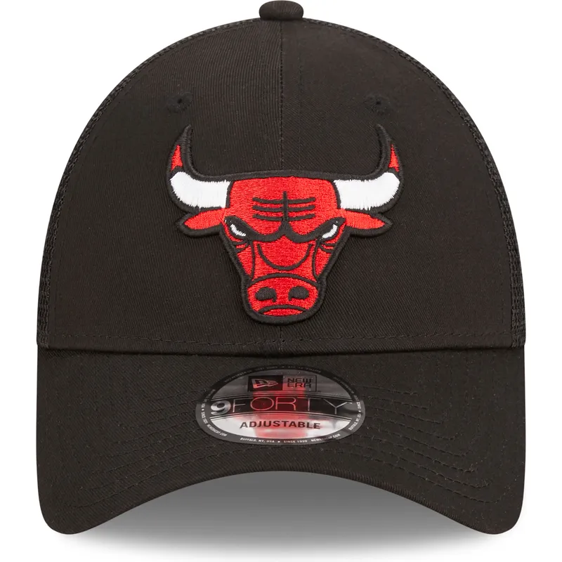 cappelli-curva-nero-cinghia-regolabile-a-frame-home-field-dei-chicago-bulls-nba-di-new-era