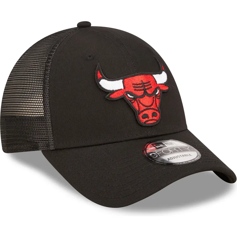 cappelli-curva-nero-cinghia-regolabile-a-frame-home-field-dei-chicago-bulls-nba-di-new-era