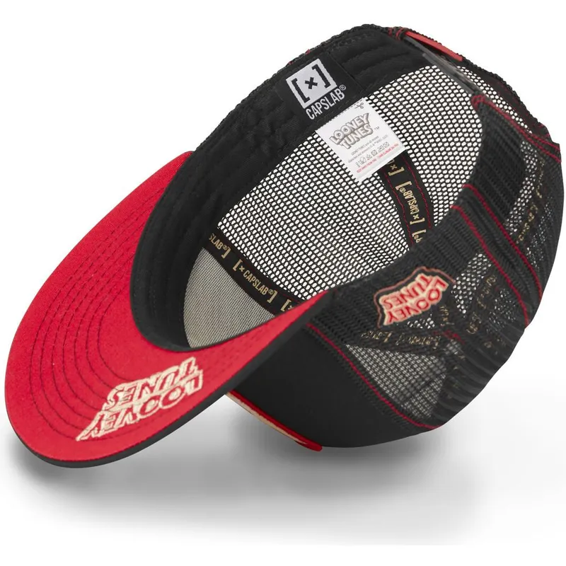 cappelli-piatta-nero-snapback-coyote-looney-tunes-di-capslab