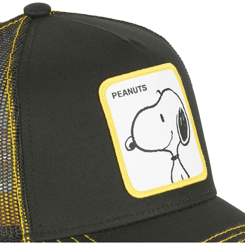 cappelli-curva-nero-snapback-snoopy-arachidi-di-capslab