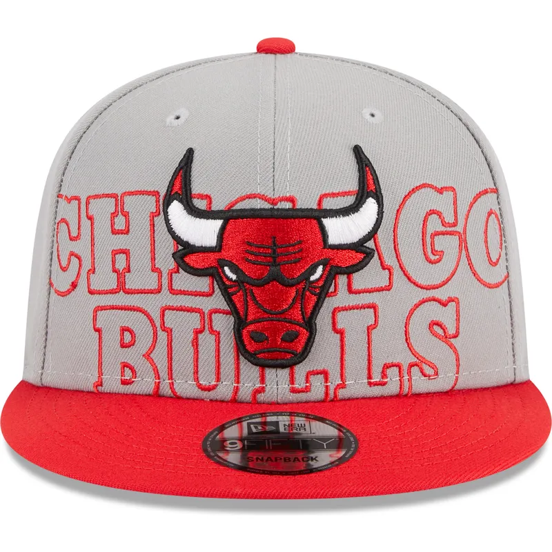 cappello-piatto-grigio-e-rosso-snapback-9fifty-draft-edition-2023-di-chicago-bulls-nba-di-new-era