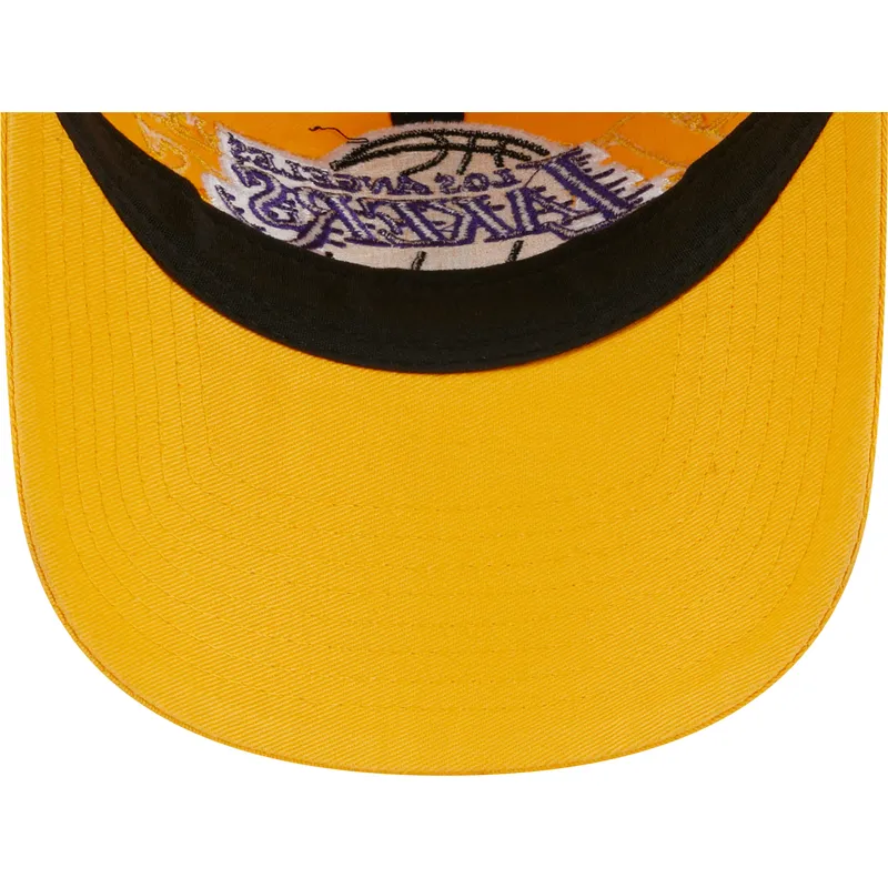 cappelli-curva-giallo-cinghia-regolabile-9twenty-draft-edition-2023-dei-los-angeles-lakers-nba-di-new-era