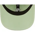 cappelli-curva-verde-cinghia-regolabile-claro-9twenty-mini-dei-new-york-yankees-mlb-di-new-era