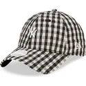 cappelli-curva-nero-cinghia-regolabile-9twenty-gingham-dei-new-york-yankees-mlb-di-new-era