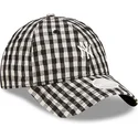 cappelli-curva-nero-cinghia-regolabile-9twenty-gingham-dei-new-york-yankees-mlb-di-new-era