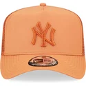 cappelli-curva-marrone-snapback-a-frame-tech-ripstop-dei-new-york-yankees-mlb-di-new-era