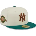 cappello-piatto-grigio-e-verde-chiuso-con-logo-marrone-59fifty-camp-dei-new-york-yankees-mlb-di-new-era