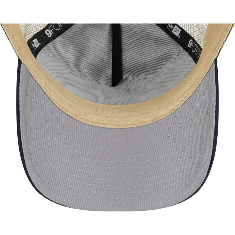 cappelli-curva-beige-snapback-9forty-a-frame-all-day-dei-new-york-yankees-mlb-di-new-era cappelli-curva-beige-snapback-9forty-a-frame-all-day-dei-new-york-yankees-mlb-di-new-era