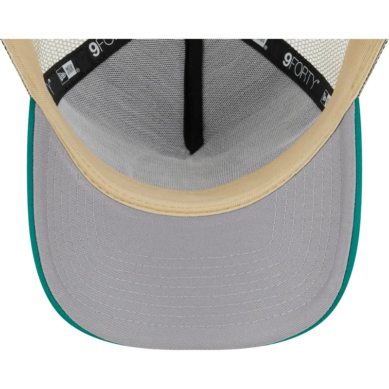cappelli-curva-beige-snapback-9forty-a-frame-all-day-dei-boston-celtics-nba-di-new-era