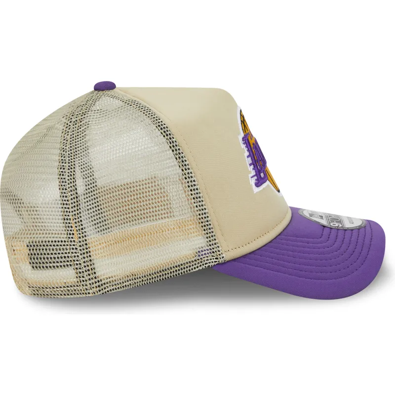 cappelli-curva-beige-snapback-9forty-a-frame-all-day-dei-los-angeles-lakers-nba-di-new-era