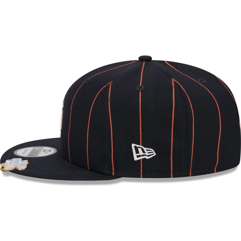 cappello-piatto-blu-marino-snapback-9fifty-pinstripe-visor-clip-di-detroit-tigers-mlb-di-new-era