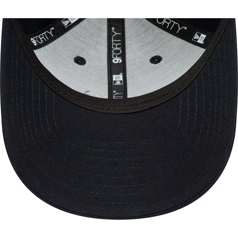 cappelli-curva-blu-marino-cinghia-regolabile-9forty-repreve-team-colour-dei-french-rugby-federation-ffr-di-new-era cappelli-curva-blu-marino-cinghia-regolabile-9forty-repreve-team-colour-dei-french-rugby-federation-ffr-di-new-era